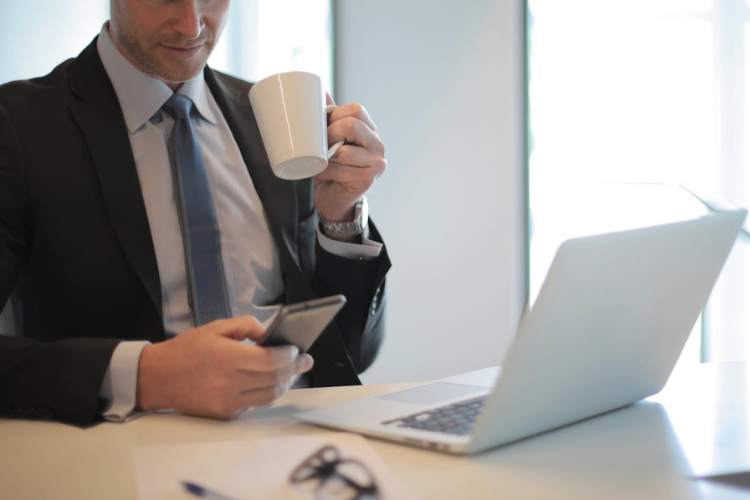 Business Mobile Deals Contracts